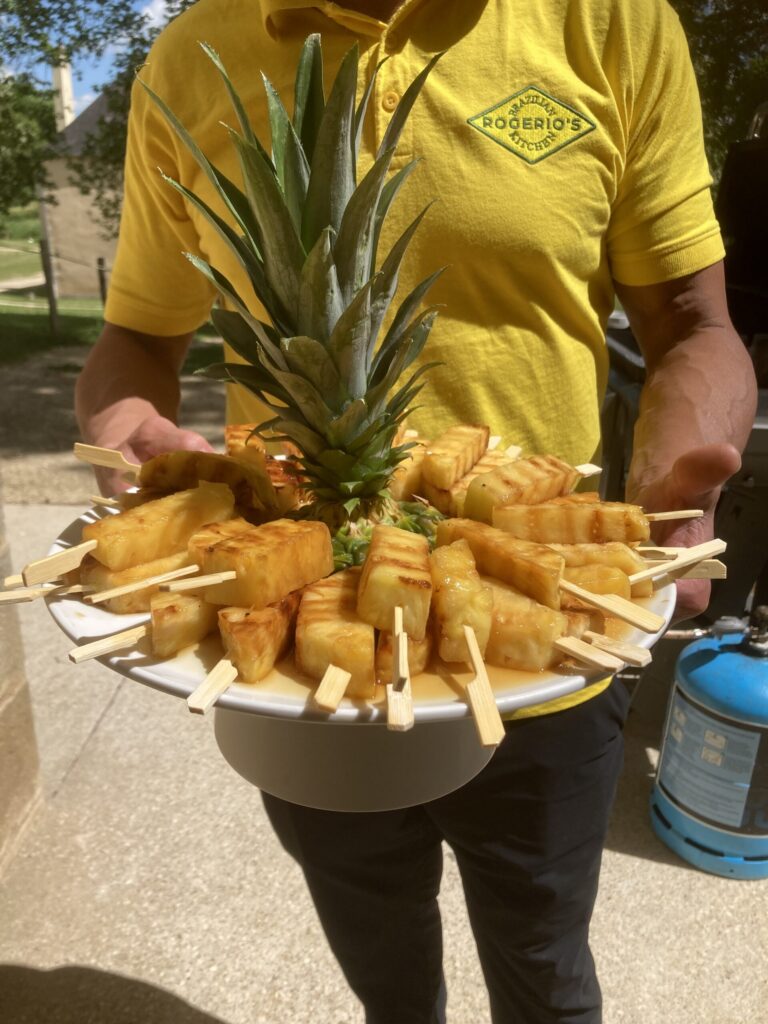 Grilled amaretto pineapple